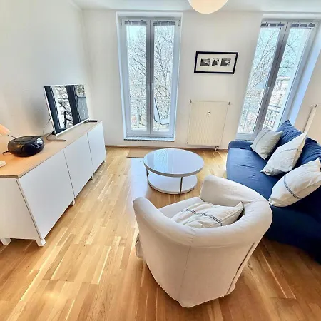 Lilli, Direkt Am Kurpark Apartmán Rostock